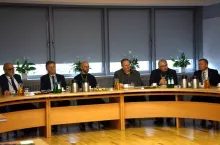 Pozbycie się nadwyżek zboża i tańszy prąd. To można pogodzić