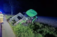 Mężczyźni, który podróżowali ciągnikiem rolniczym byli pijani.