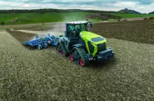 Nowy ciągnik Claas Xerion serii 12. Gigant na gąsienicach, ale z niskim spalaniem