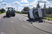 Bus próbował wyprzedzić ciągnik rolniczy