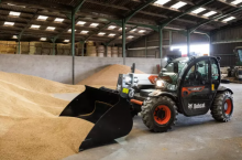 Superkompaktowa ładowarka teleskopowa Bobcat TL25.60 AGRI