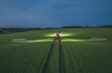 856050