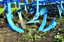 System szybkiej wymiany elementów roboczych Lemken pozwala wymienić dłuta, skrzydełka i odkładniczki w kilka minut.