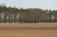 Preferencyjny kredyt płynnościowy (linia UP) można wykorzystać również na zakup środków do produkcji rolnej