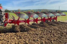 SMS wprowadza cztero-, pięcio i sześcioskibowe pługi Infinite.