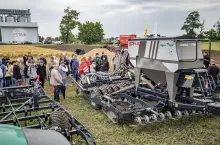 Żniwa i siew z top agrar i profi