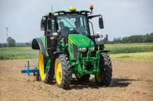 Jak można było się spodziewać John Deere utrzymał pozycję lidera.