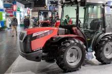 W porównaniu z pierwszą połową 2023 r. ciągniki zmniejszyły się o 17,3% z 8 363 zarejestrowanymi jednostkami. Zdjęcie ilustracyjne.