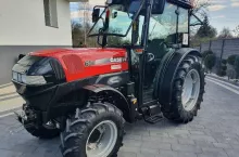 Jeden ze skradzionych ciągników rolniczych.