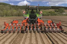 Na ten moment nie wiadomo co z dopłatami do materiału siewnego.