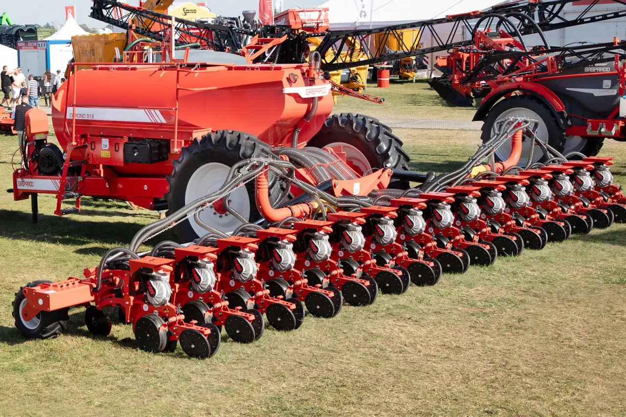 Na stoisku marki Maschio Gaspardo na Agro Show można było zobaczyć m.in. siewnik punktowy Chrono 916