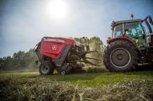 Z rabatem można kupić wszystkie rodzaje pras oferowanych przez MF, fot. mat. prasowe