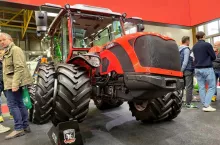 Antonio Carraro Tony 8900 TRG został najlepszym ciągnikiem specjalistycznym