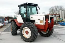 Tutaj ciągnik w oryginalnym malowaniu MF, fot. FARM Connexion