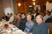 Pierwszy od prawej Józef Orzyłowski, trzeci Jacek Jastrzębski