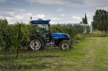Na targach FIRA 2025 firma New Holland zaprezentuje system Advanced Vision Assisted Guidance.