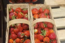 faałszowane truskawki