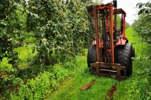 stary traktor