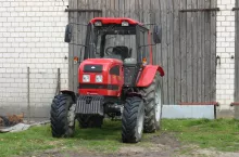 572160