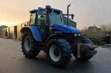 New Holland TS90