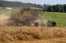 Koszenie owsa z wyką wykonano w połowie sierpnia pod koniec żniw zbożowych