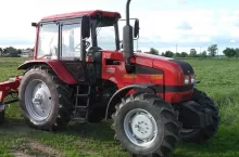 Ciągnik marki MTZ Belarus