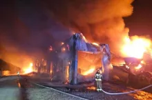 Straty oszacowane po pożarze sięgają 3 mln zł.