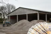 Rolnikom przepadną dotacje? ”Podejmują decyzję w chaosie”