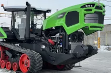 Nowy ciągnik DST-Ural FT-7