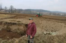 579766