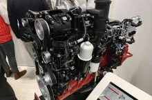 900816