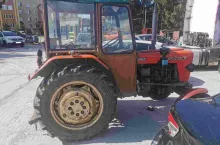 Ursus wystawiony na licytację ma przepracowane 5872 roboczogodziny.