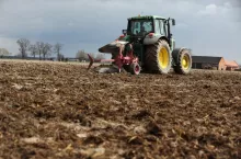 Przyoranie obornika i materiał siewny: eWniosek Plus wygeneruje rolnikowi oświadczenie