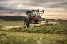 Nowy wariant tylnego ogumienia w rozmiarze 540/65 R38 ma uczynić Farmalla C jeszcze lepszym w pracach polowych, fot. Case IH