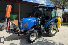 New Holland Boomer 55