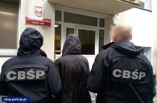 Pierwsze zatrzymania w sprawie miały miejsce w 2016 roku.