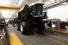900982