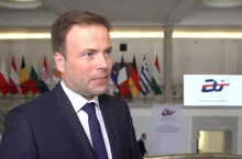 Unia obetnie dopłaty? Rolnicy mogą stracić miliardy przez czołgi