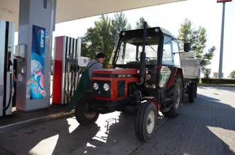 407515