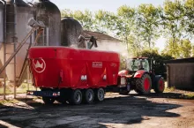 901172