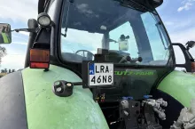 901229