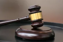 Złożenie wniosku do KOWR o przejęciu długu ma wstrzymać postępowanie egzekucyjne wobec zadłużonego rolnika