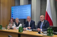 24 lipca w Sejmie odbyło się posiedzenia trzech zespołów: Parlamentarnego Zespołu ds. Rozwoju Obszarów Wiejskich, Parlamentarnego Zespołu ds. Ochrony i Rozwoju Polskiej Produkcji Rolnej, a także Parlamentarnego Zespołu ds. Ochrony i Rozwoju Sektora Spożywczego