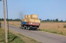 910720