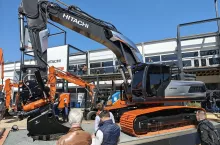 Jak widać po końcówce układu wylotowego, zaprezentowany na Baumie model Landcros One, jest napędzany silnikiem spalinowym, fot. GS