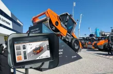 Po kalibracji, operator może na bieżąco odczytywać stopień zagęszczenia masy i w oparciu o te dane wykonywać kolejne przejazdy lub może użyć SM Pro do pracy w trybie automatycznym, fot. materiały prasowe