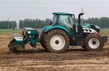 Takie roboty w chińskich restauracjach już nikogo nie dziwią, wkrótce zapewne w nieco innej formie, trafią na pola, fot. Adam Ładowski