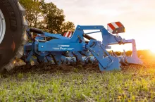 Lemken prezentuje nowy głębosz Onyx.