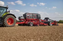 Wraz z modernizacją Horsch wprowadził również aktualizację oznaczeń maszyn. Standardowe siewniki Focus zyskały informację o rozstawie zębów – przykładowo Focus 6.30 TD.