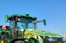 901643